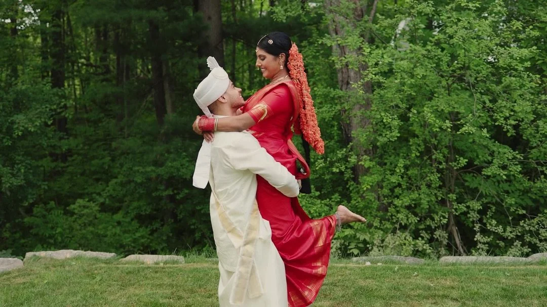 Wedding Highlight Video Stills | Thanusha &amp; Ernest 

Vendor list 
Video @silverleaf.weddings
Photo @mangostudios
Venue @enchantedwoods_ajax

#WeddingVideographer #WeddingVideography #TorontoWedding #WeddingVideographerToronto #weddinghighlight