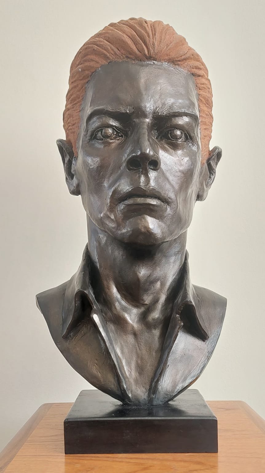 BOWIE