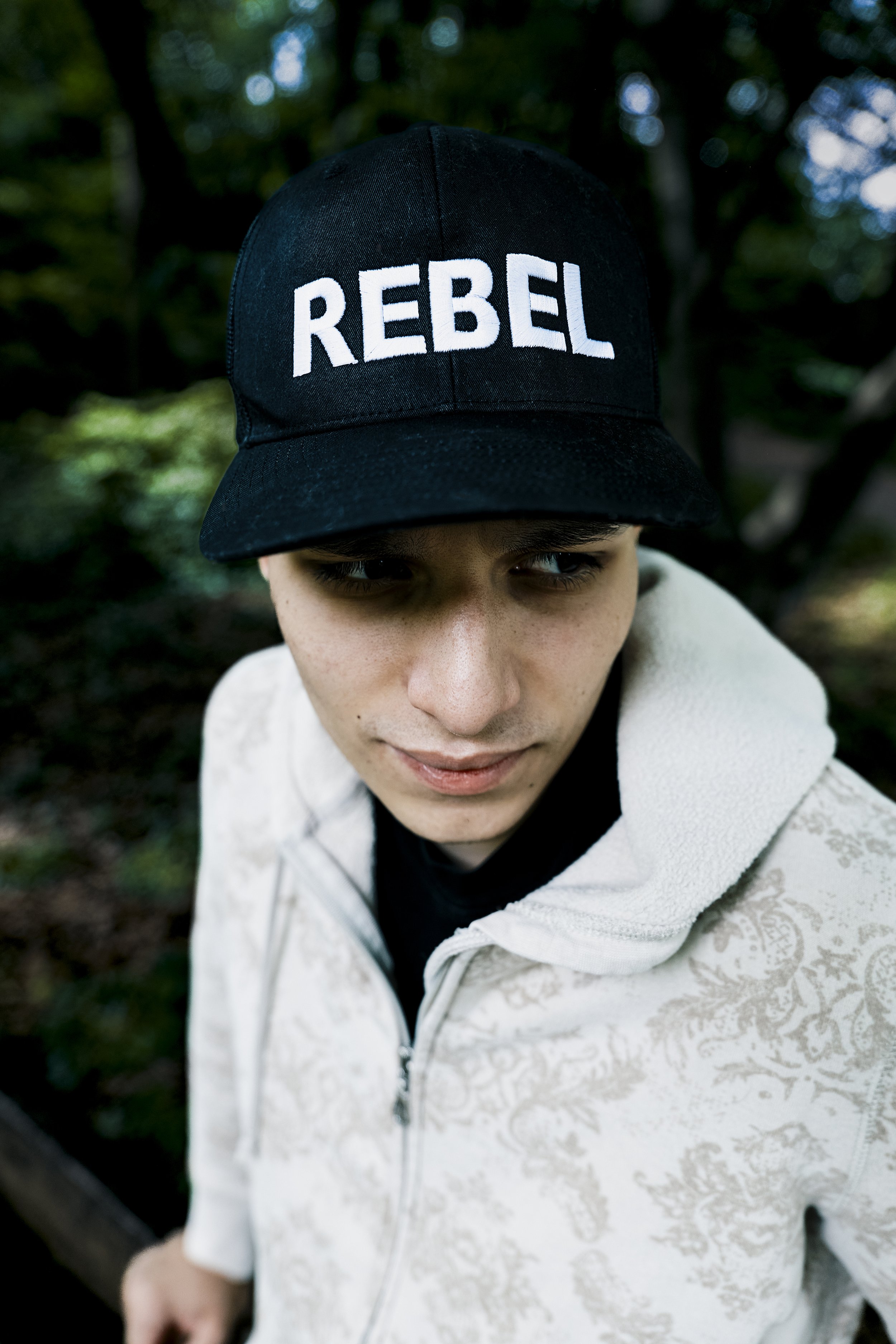 P1289616_rebel.jpg