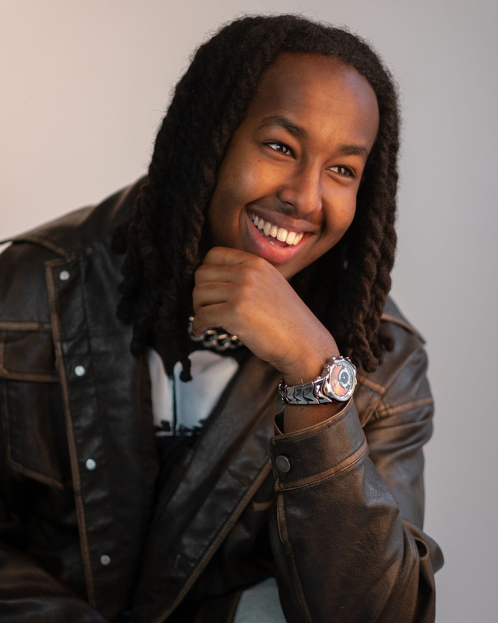 Headshot 27