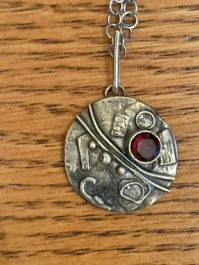 8mm Garnet Set on Fused Silver