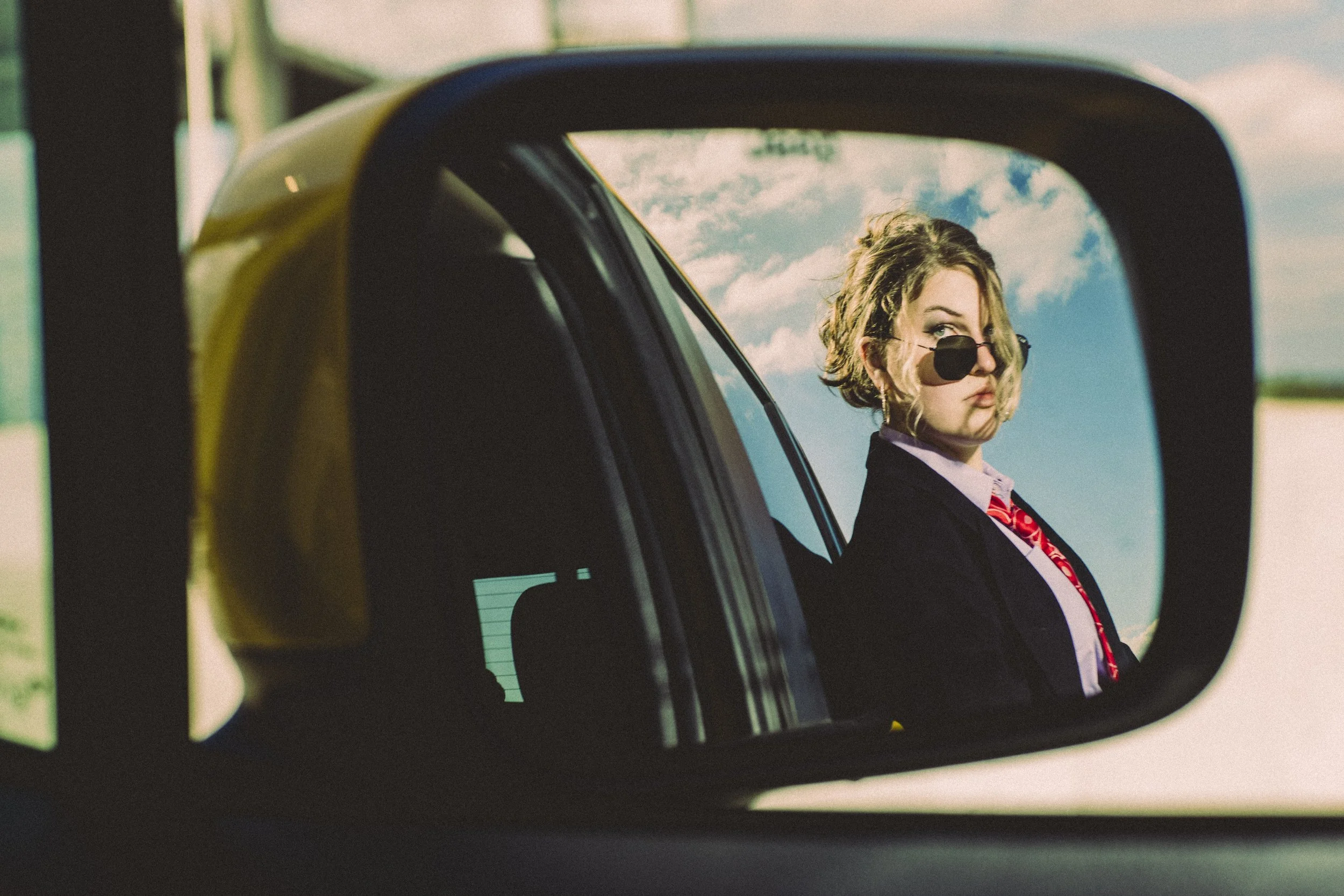 LateNightBuzz_DUO_11.08.25_19 (1).jpg