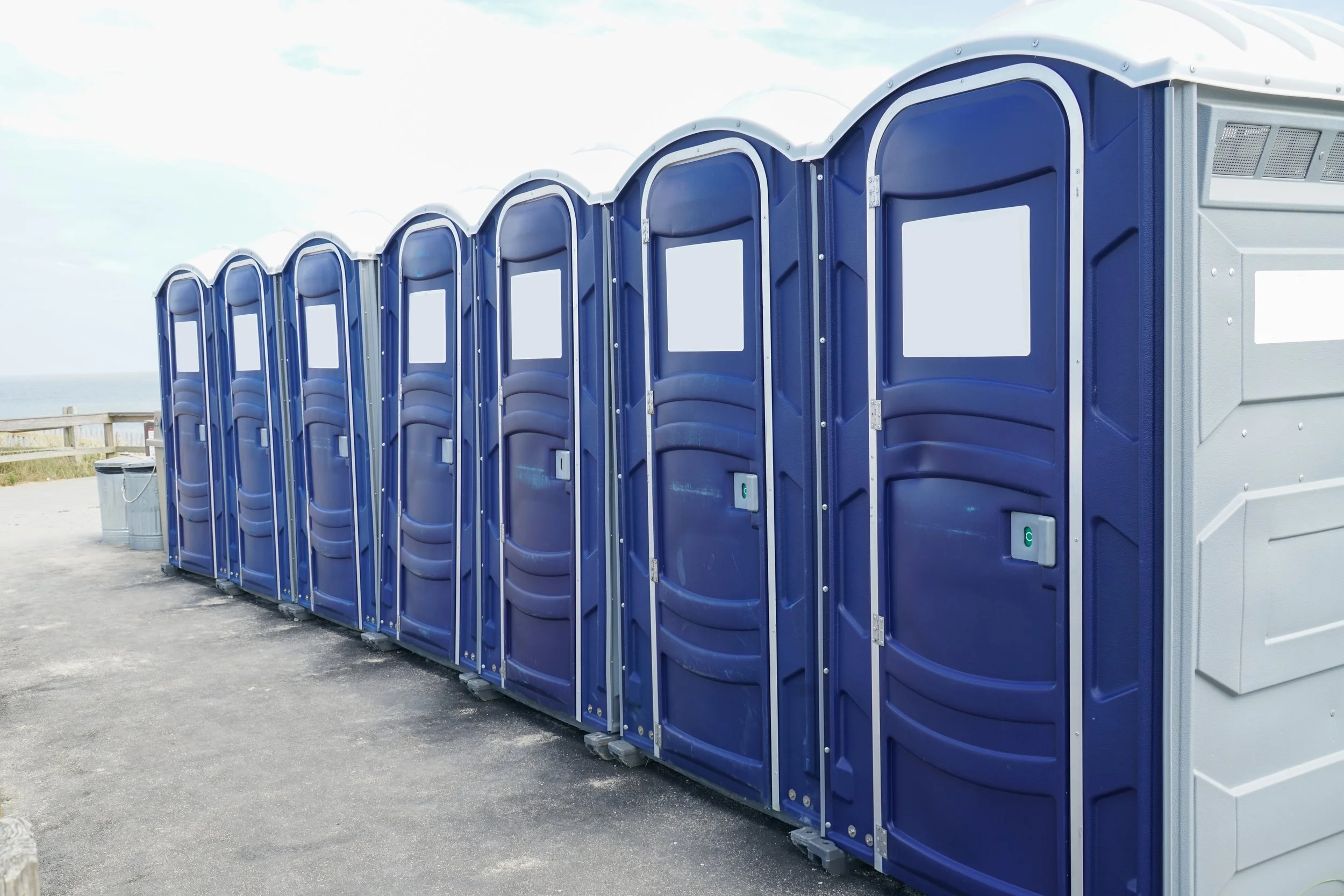 Buying vs. Renting Portable Toilets: 10 Reasons to Rent