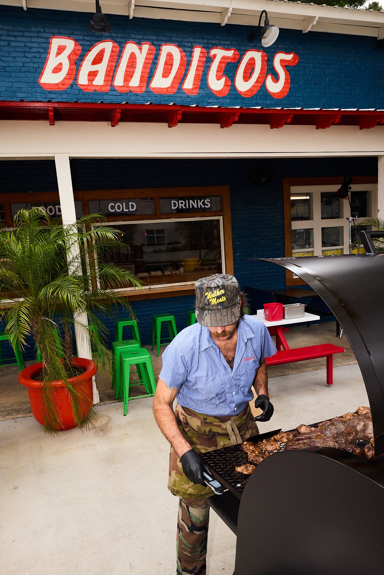 BANDITOS-SMOKER.jpg