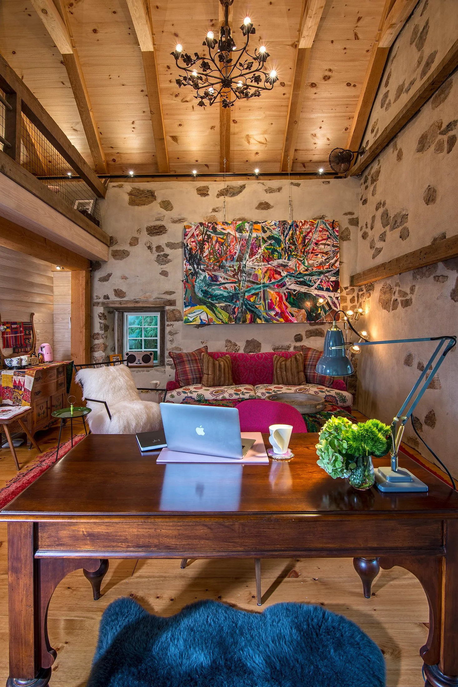 JBM_Califon_pinkcabin_vert.jpg