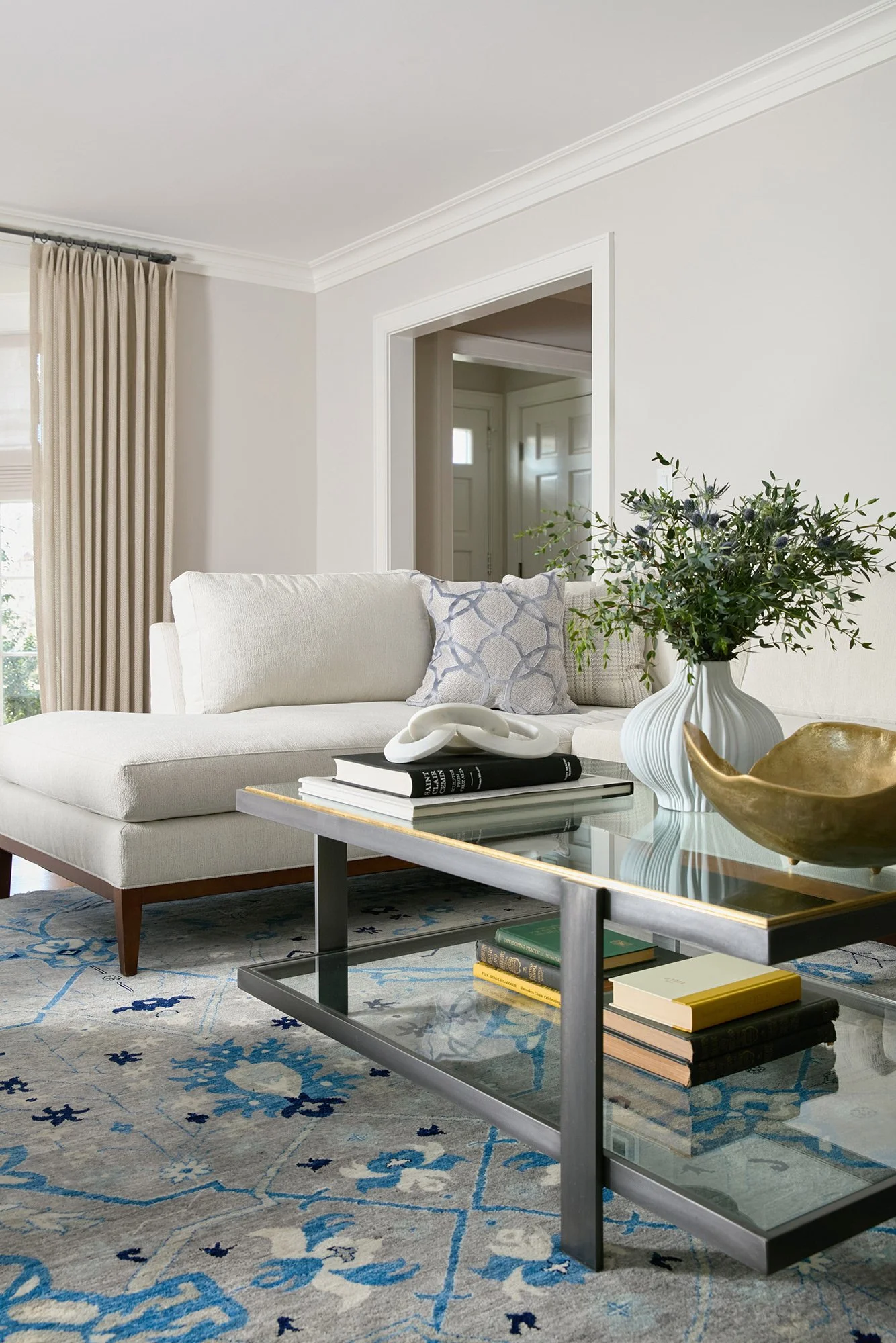 JenniferBMeyer_Maplewood_LivingRoom_detail.jpg