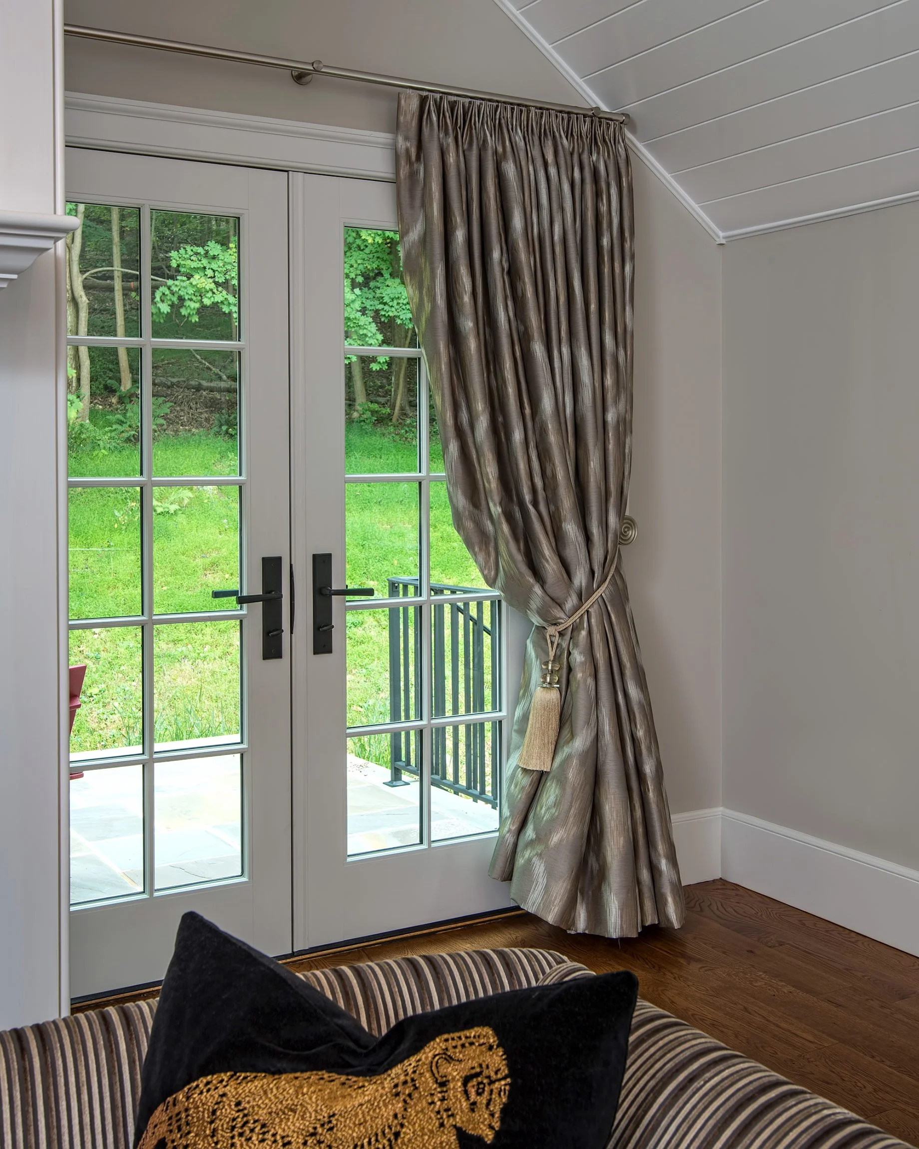 JBM_MasterBedroomDrapesCalifon,NJ.jpg