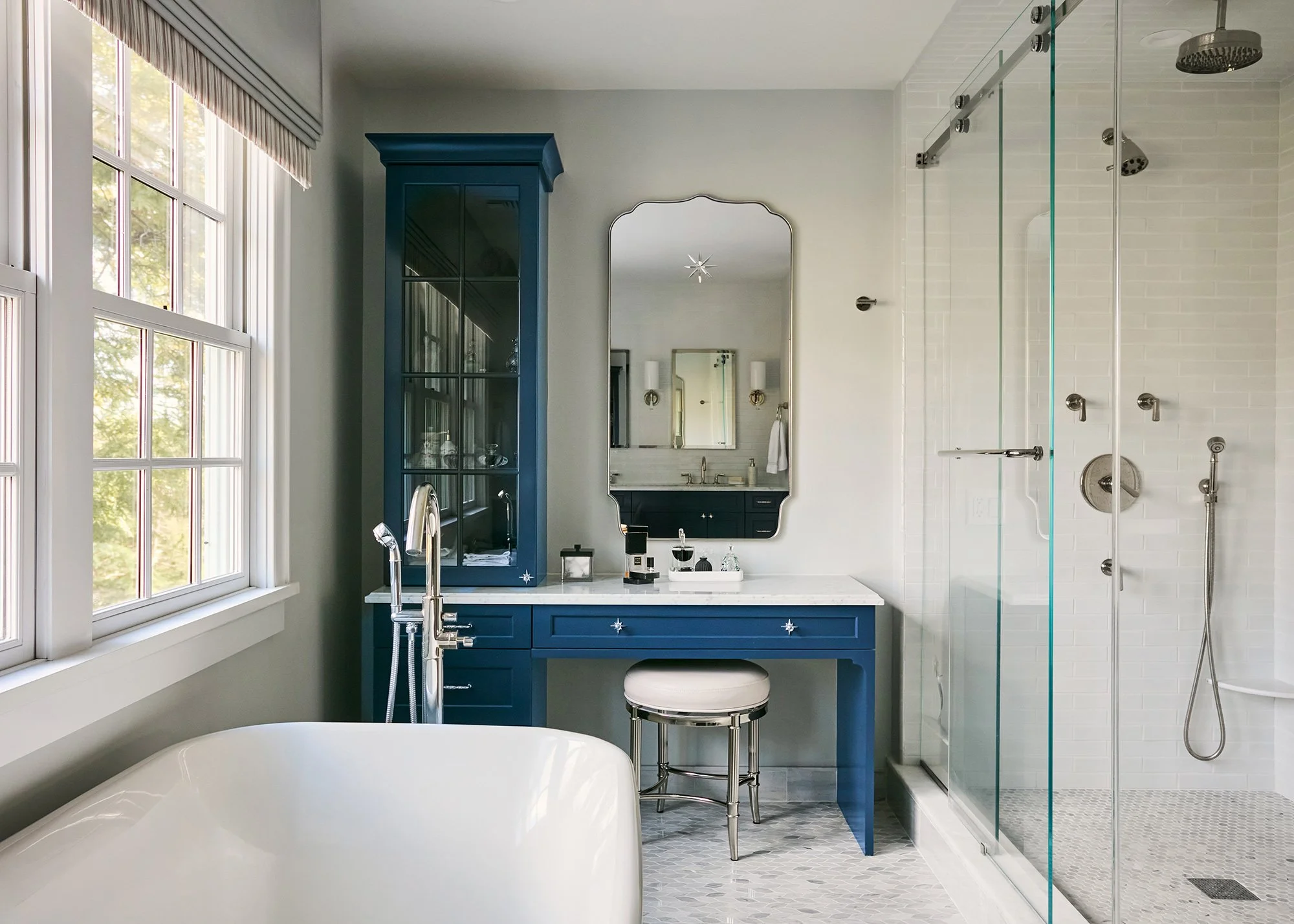 JenniferBMeyer_Maplewood_bathroom.jpg