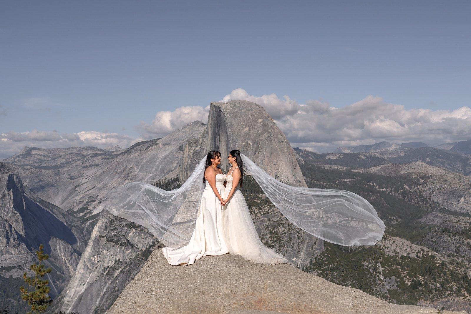 Veil or No Veil? My Guide to Choosing the Right Look for Your Big Day