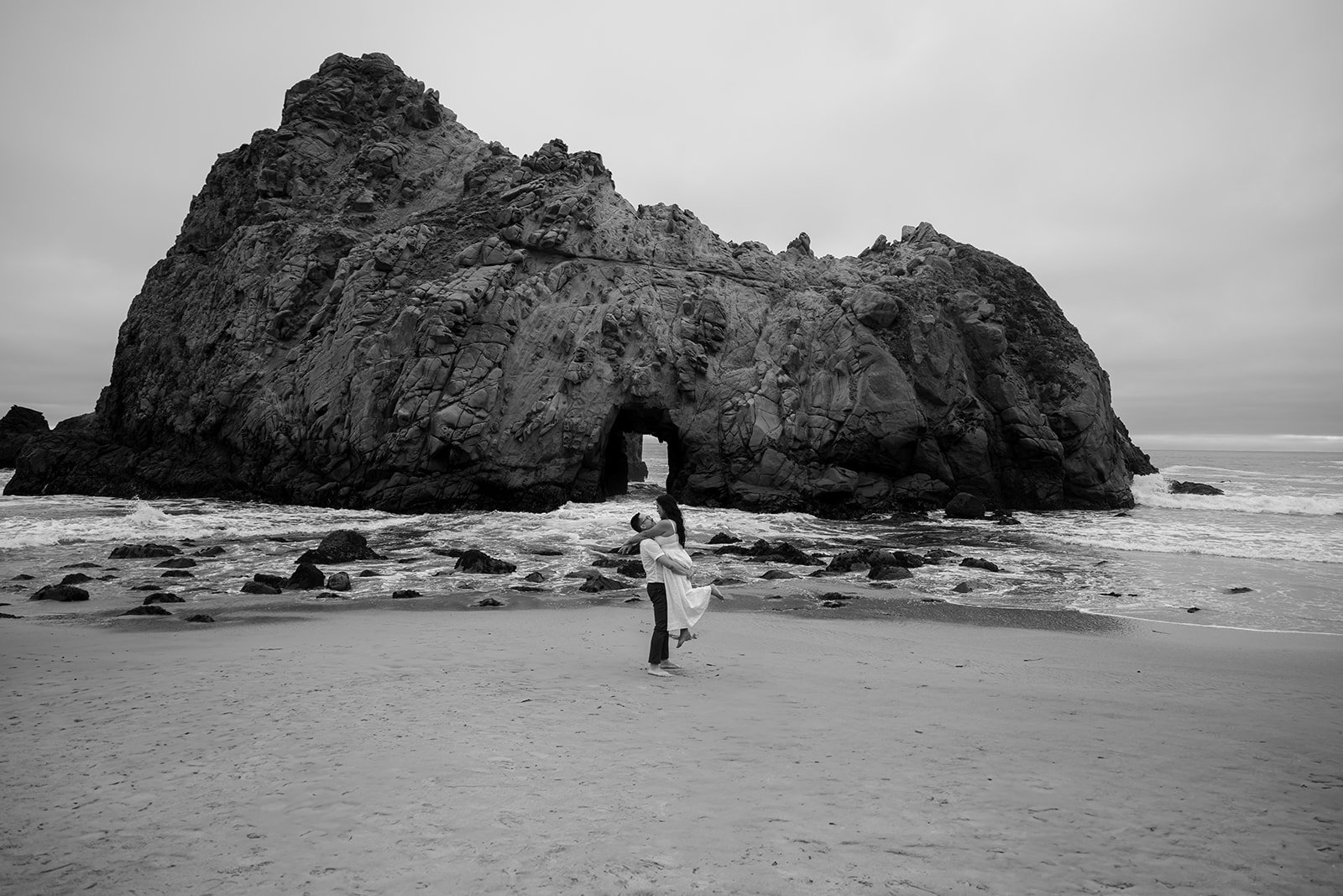 Adventure Engagement Photoshoot in Big Sur