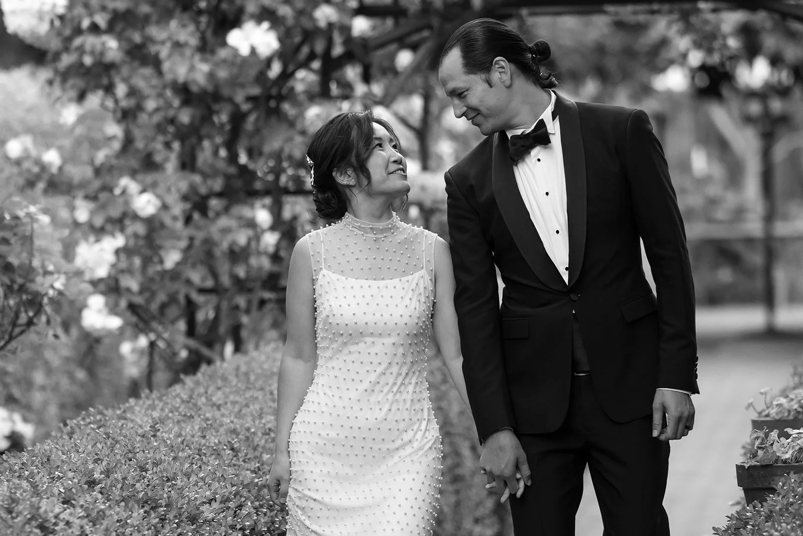 Wedding at the Allied Arts Guild in Menlo Park, CA