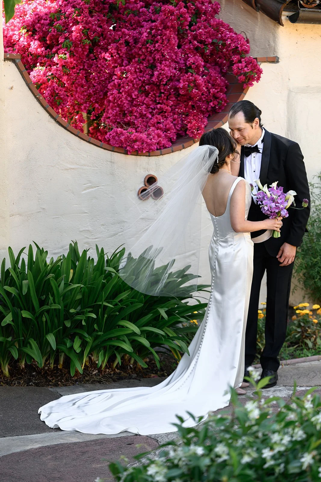 Wedding at the Allied Arts Guild in Menlo Park, CA