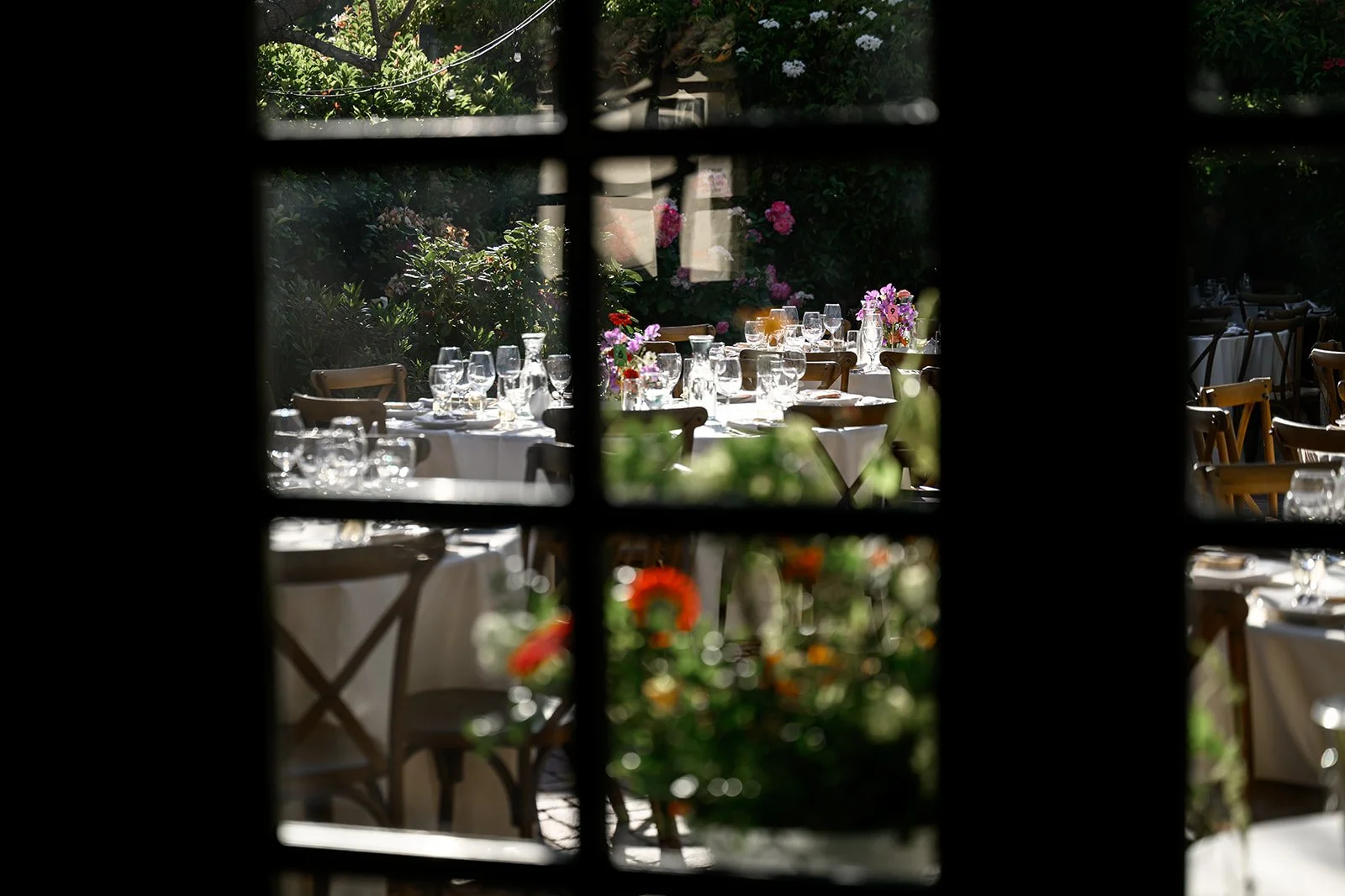 Wedding at the Allied Arts Guild in Menlo Park, CA