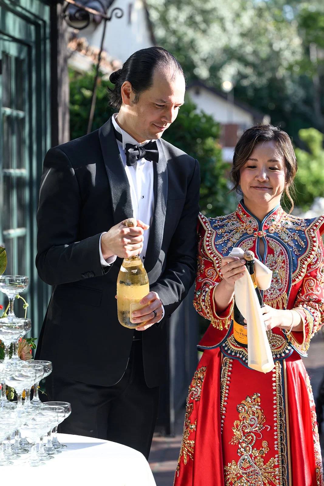 Wedding at the Allied Arts Guild in Menlo Park, CA