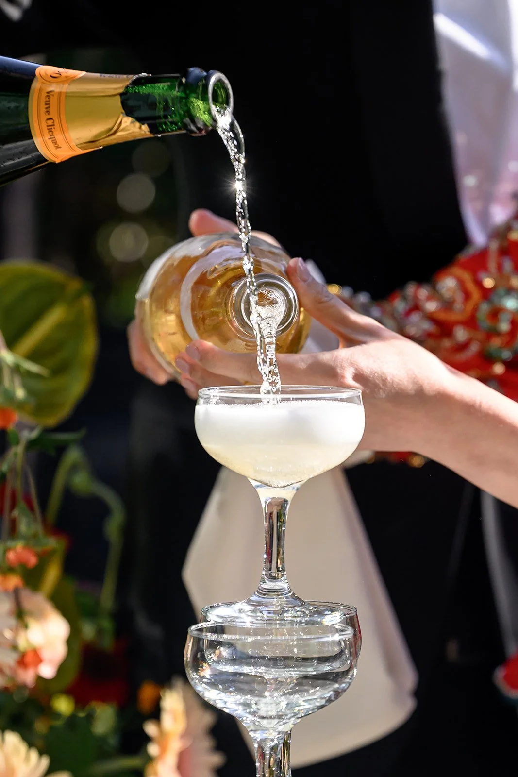 Wedding at the Allied Arts Guild in Menlo Park, CA