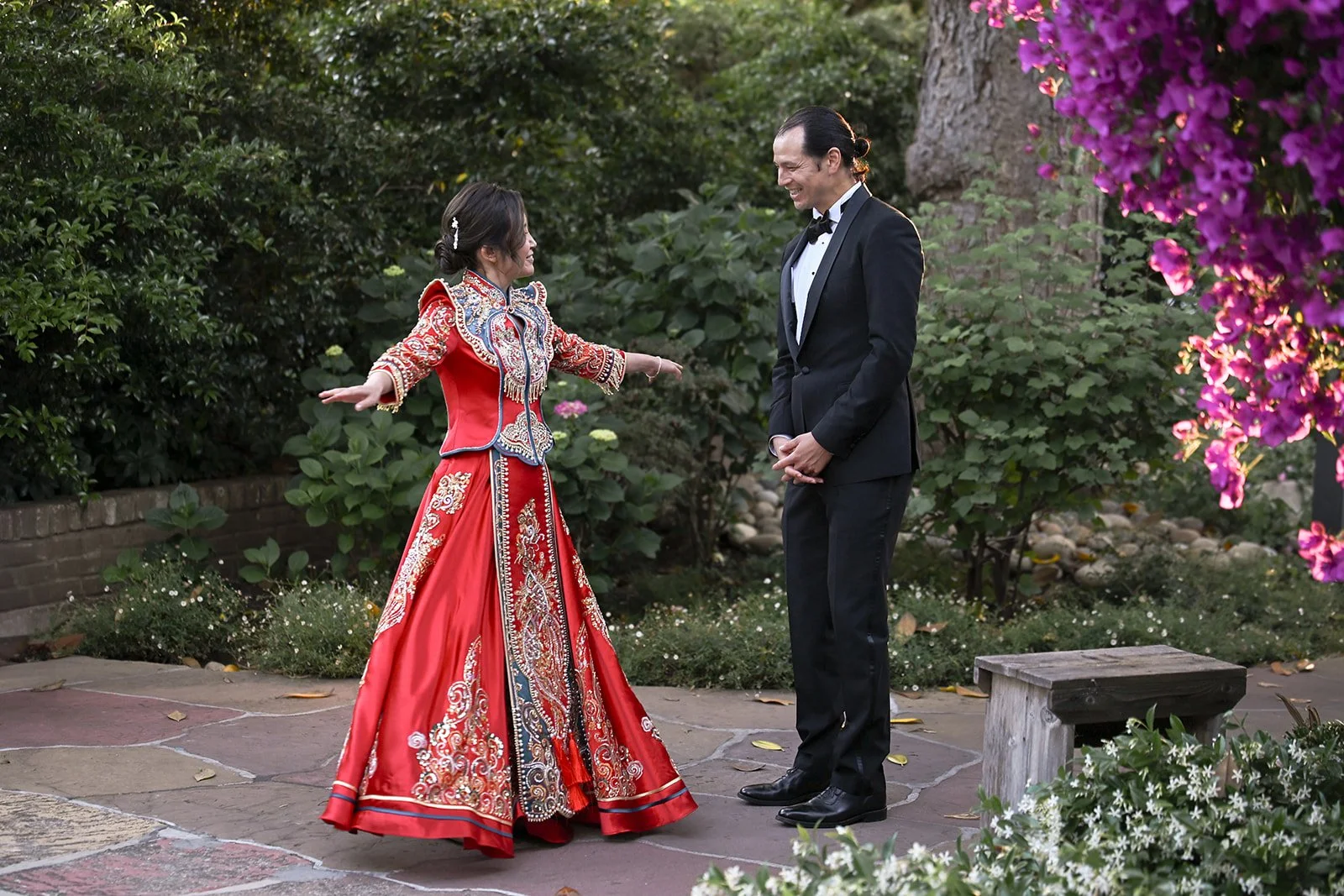 Wedding at the Allied Arts Guild in Menlo Park, CA