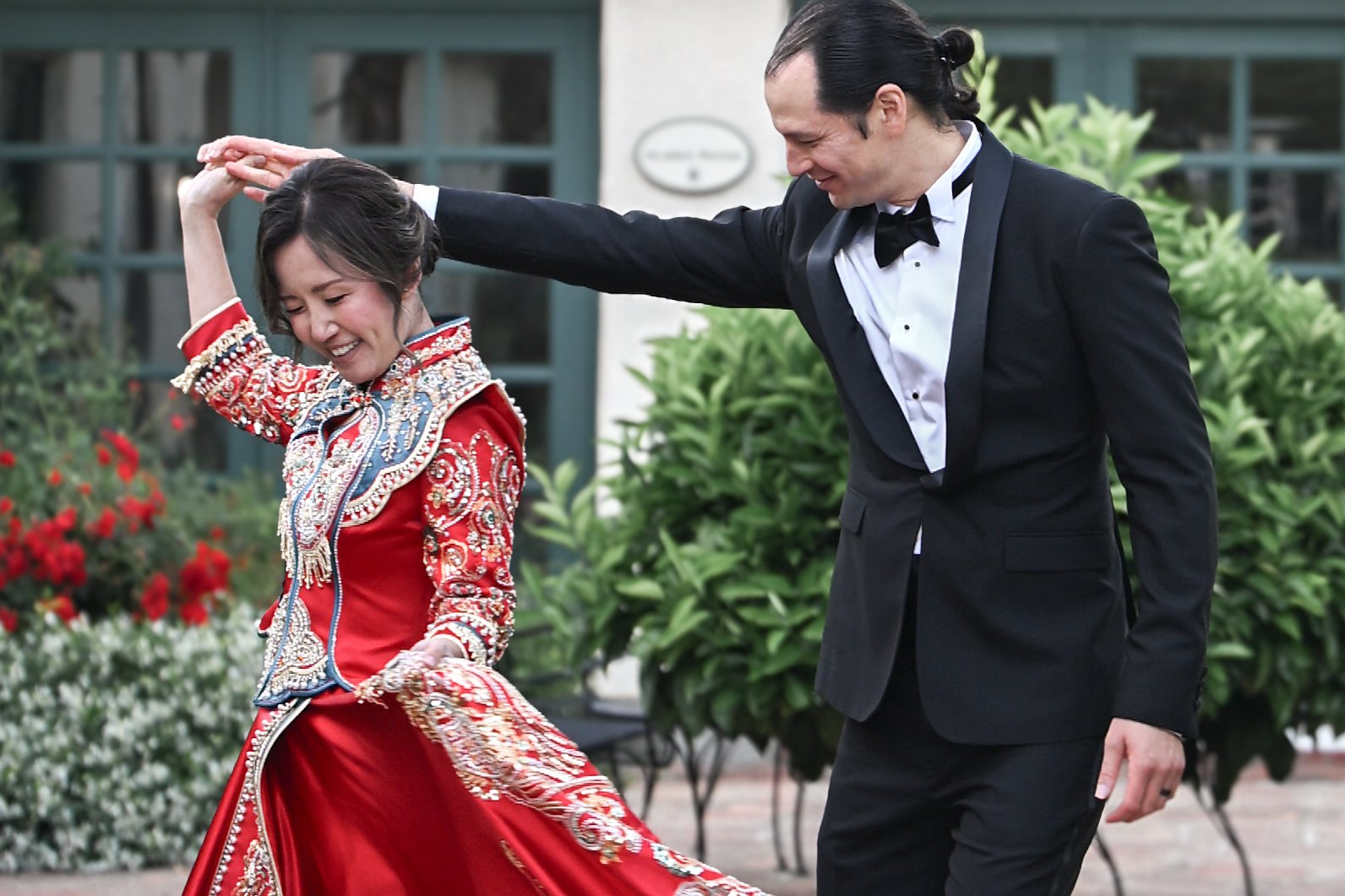 Wedding at the Allied Arts Guild in Menlo Park, CA