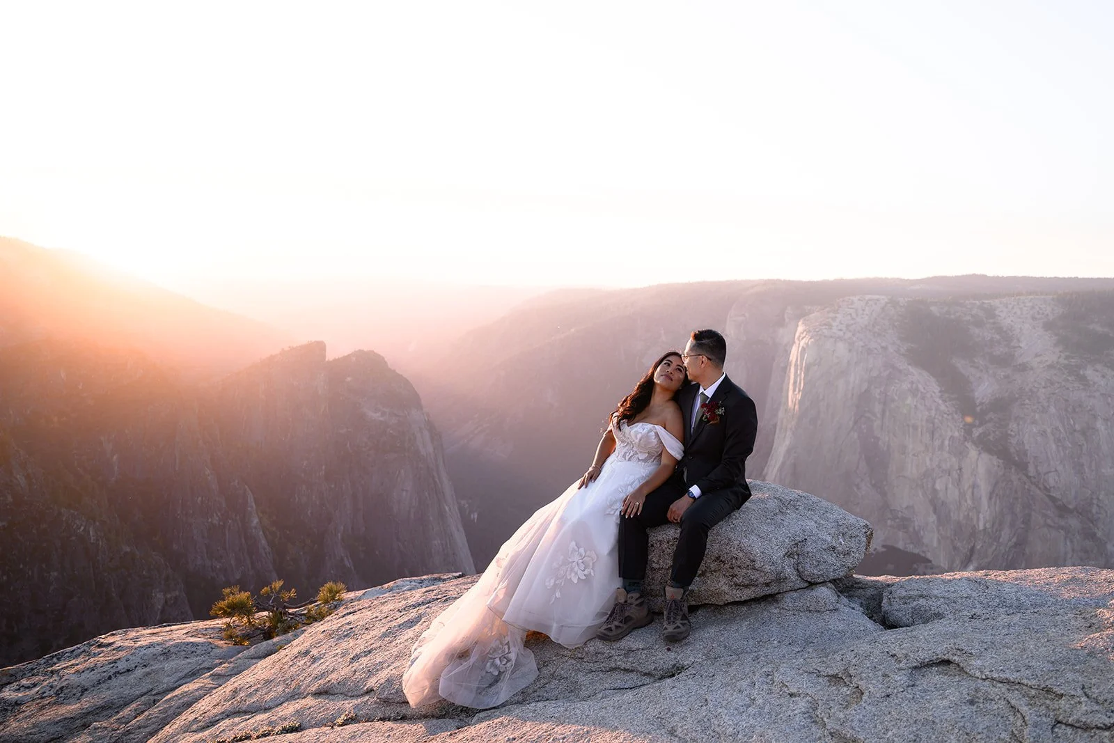 Yosemite Elopement Timeline Ideas: How to Plan Your Wedding Day