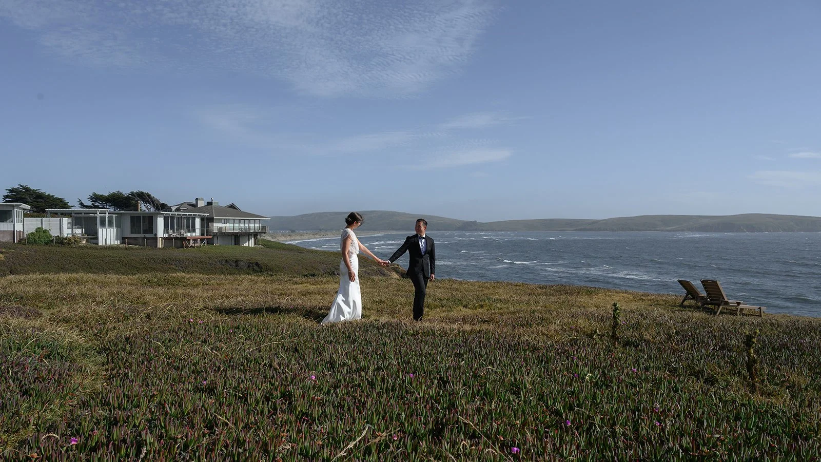Microwedding in Dillon Beach