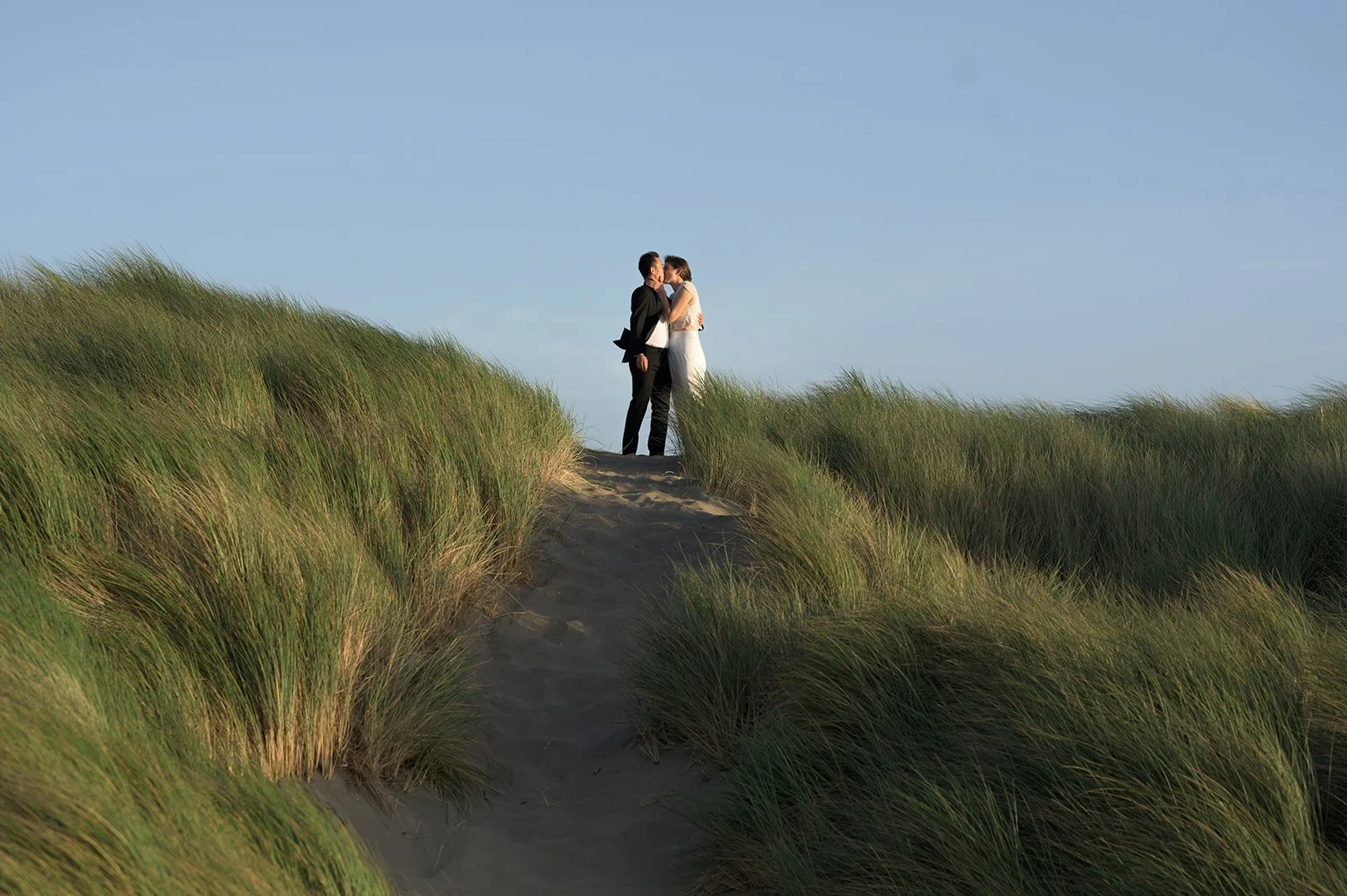 Microwedding in Dillon Beach