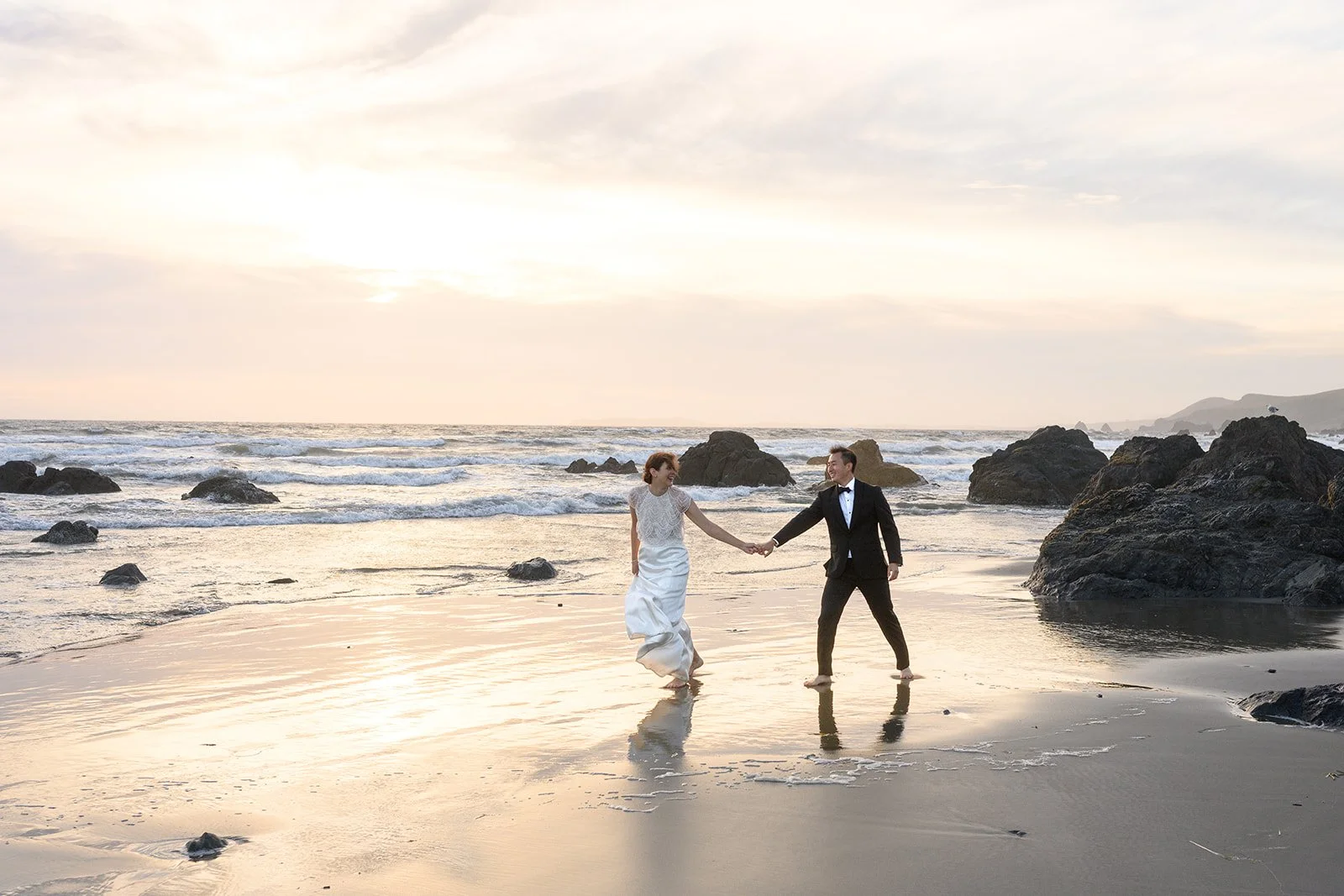 Microwedding in Dillon Beach