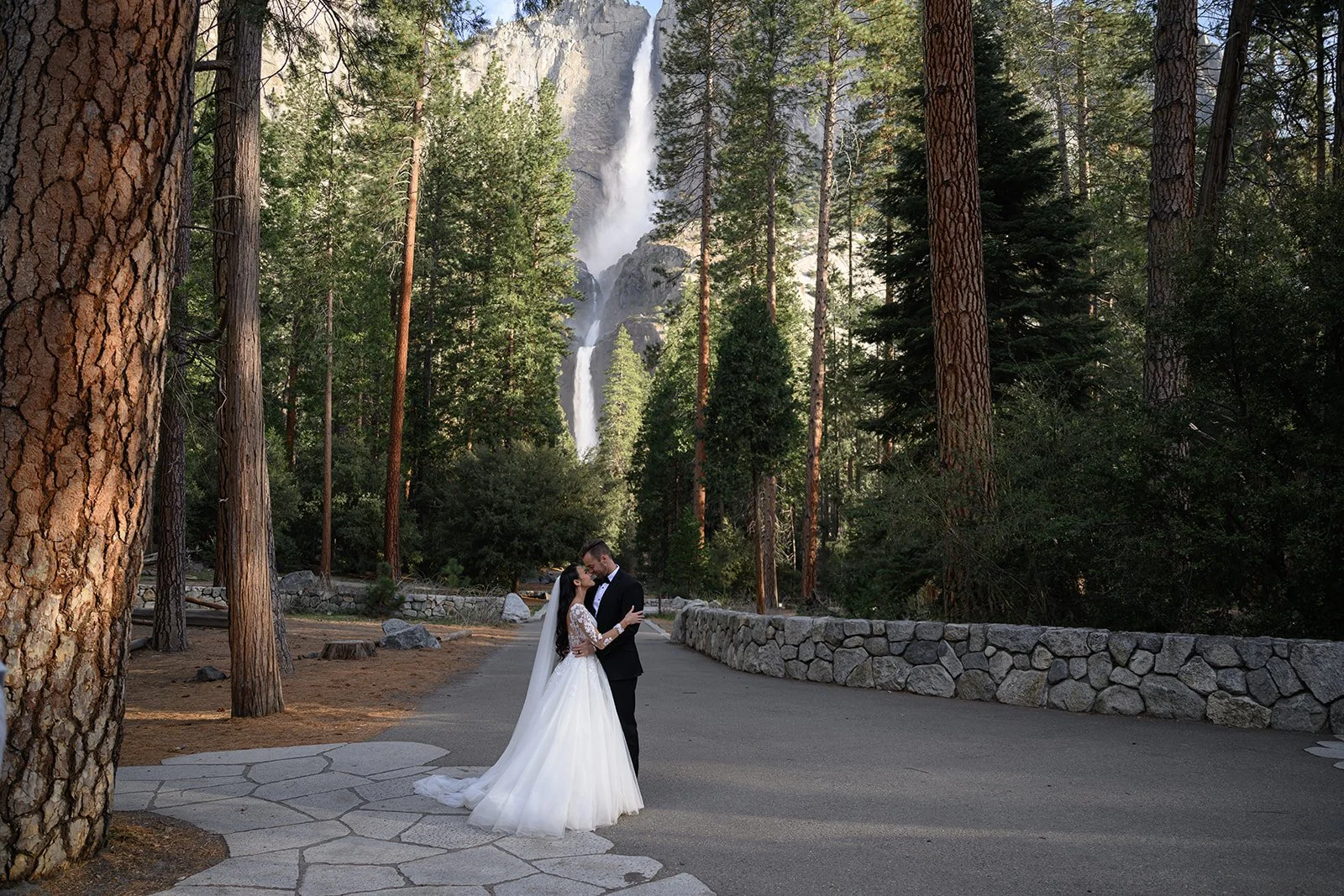 Yosemite-Falls-1.jpg
