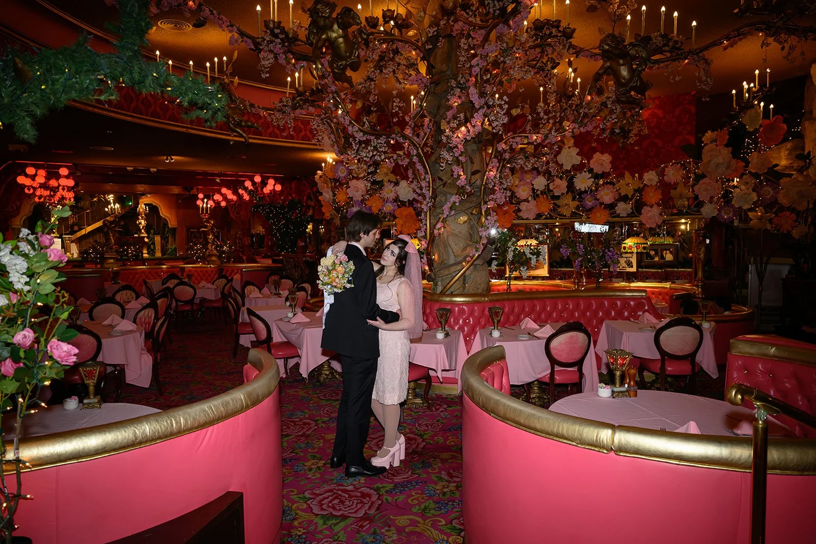 Madonna-Inn-Hotel-77.jpg