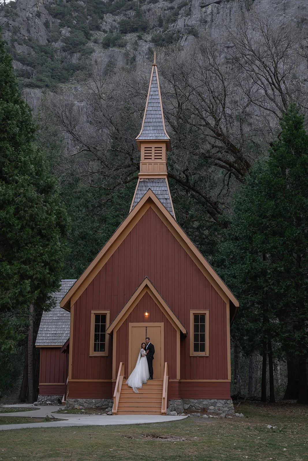 Yosemite-Chapel-12 copy.jpg