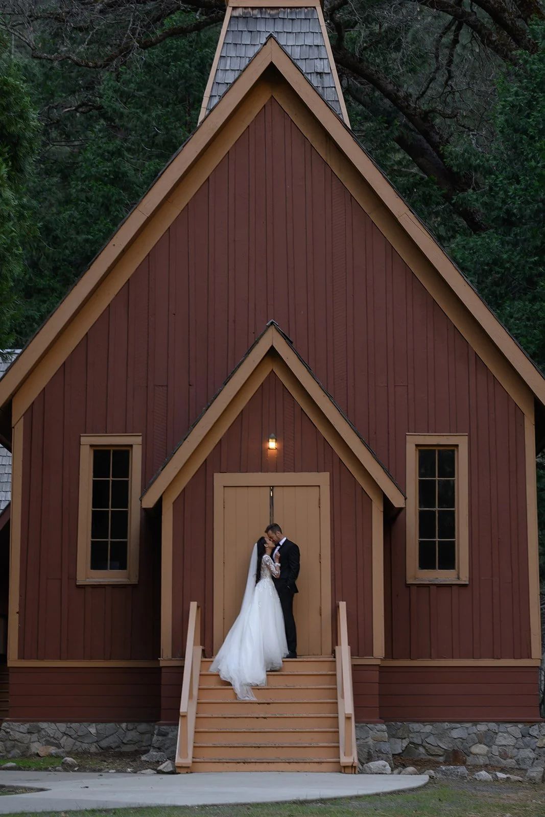 Yosemite-Chapel-13 copy.jpg