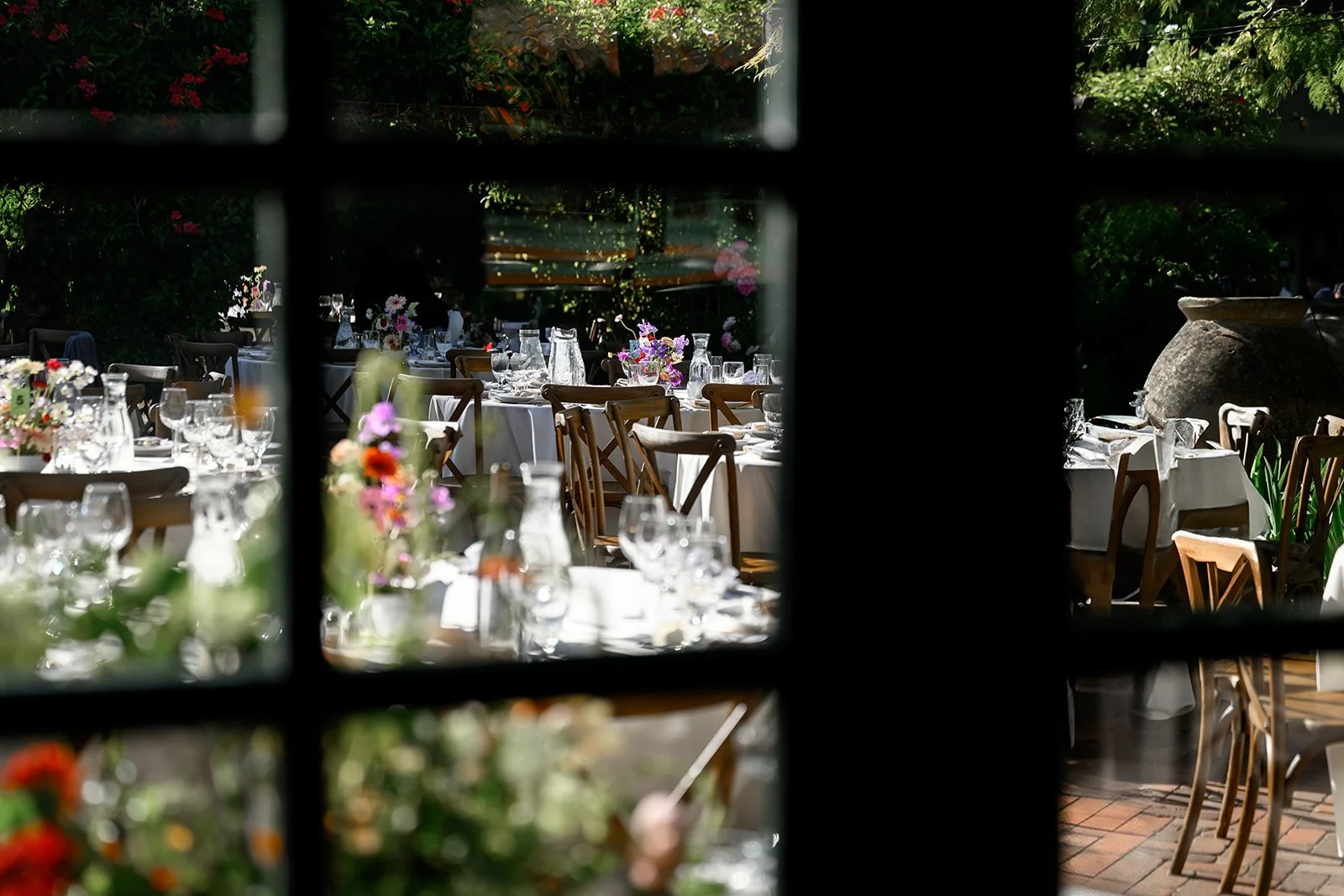 Wedding at the Allied Arts Guild in Menlo Park, CA