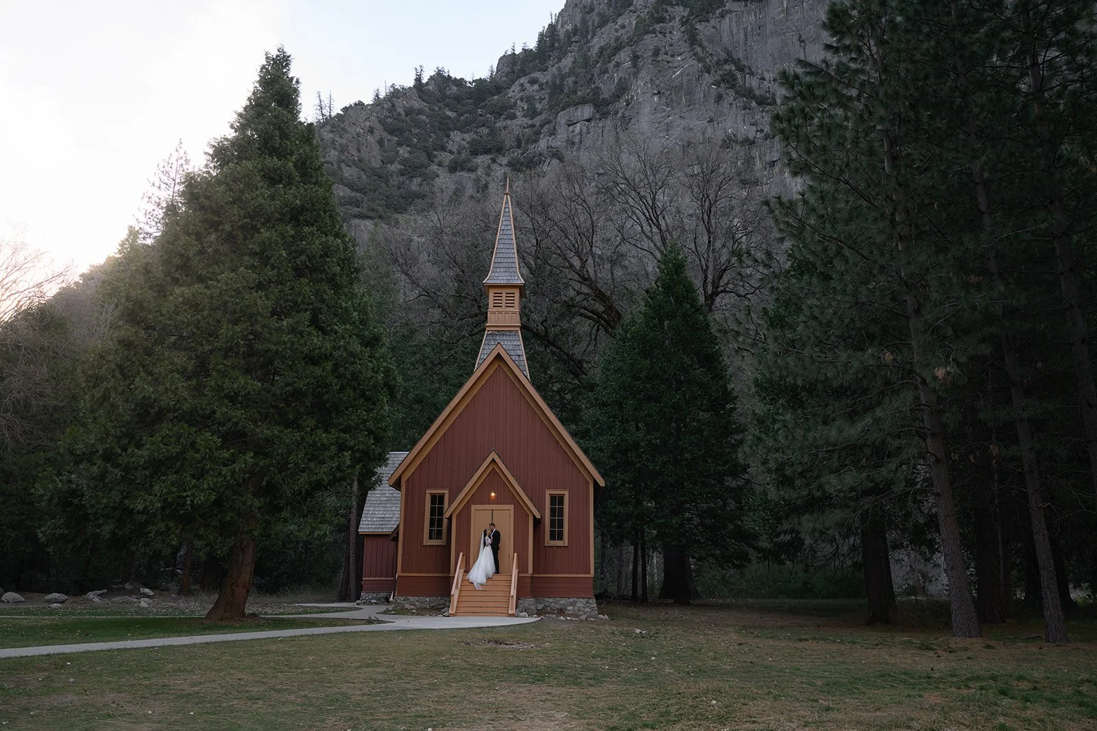 Yosemite-Chapel-10 copy.jpg