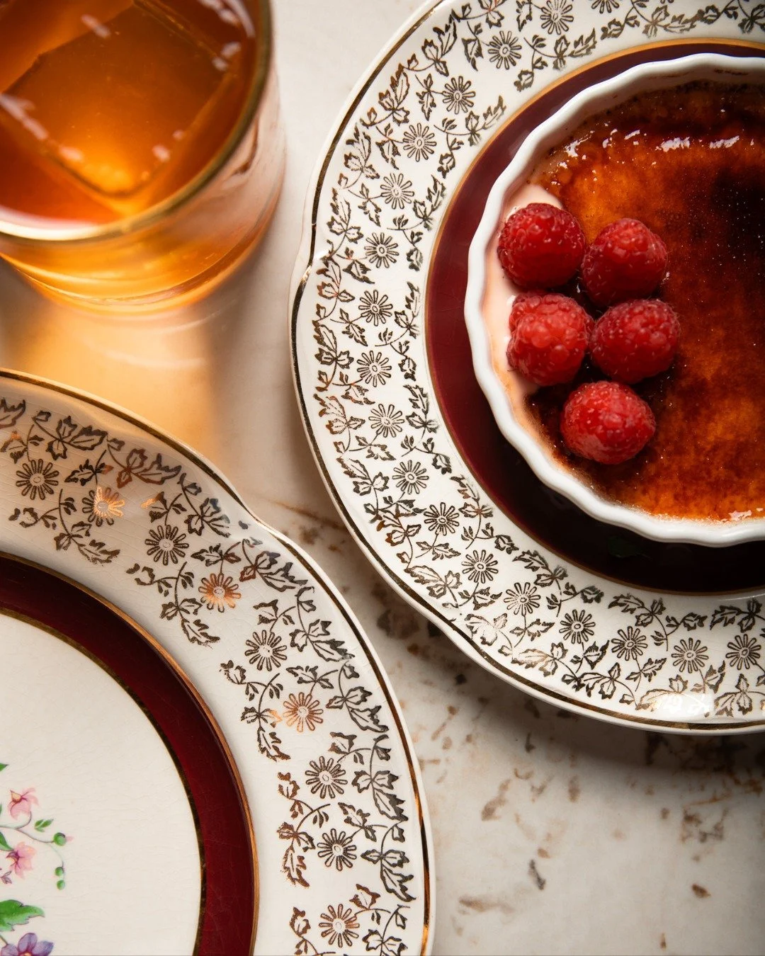 Le classique qui ne d&eacute;&ccedil;oit jamais.

The classic that never disappoints.

#Barrelmans #OldMontreal #OldPort #GensduVieux #Cocktails #Tapas #Mixology