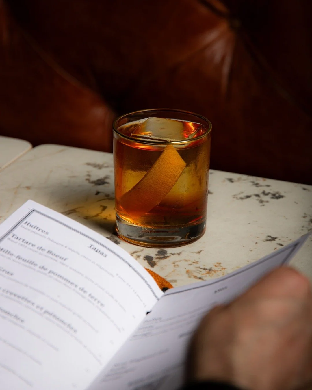 Le plus difficile? Choisir par o&ugrave; commencer.

The hardest part? Deciding where to start.

#Barrelmans #OldMontreal #OldPort #GensduVieux #Cocktails #Tapas #Mixology