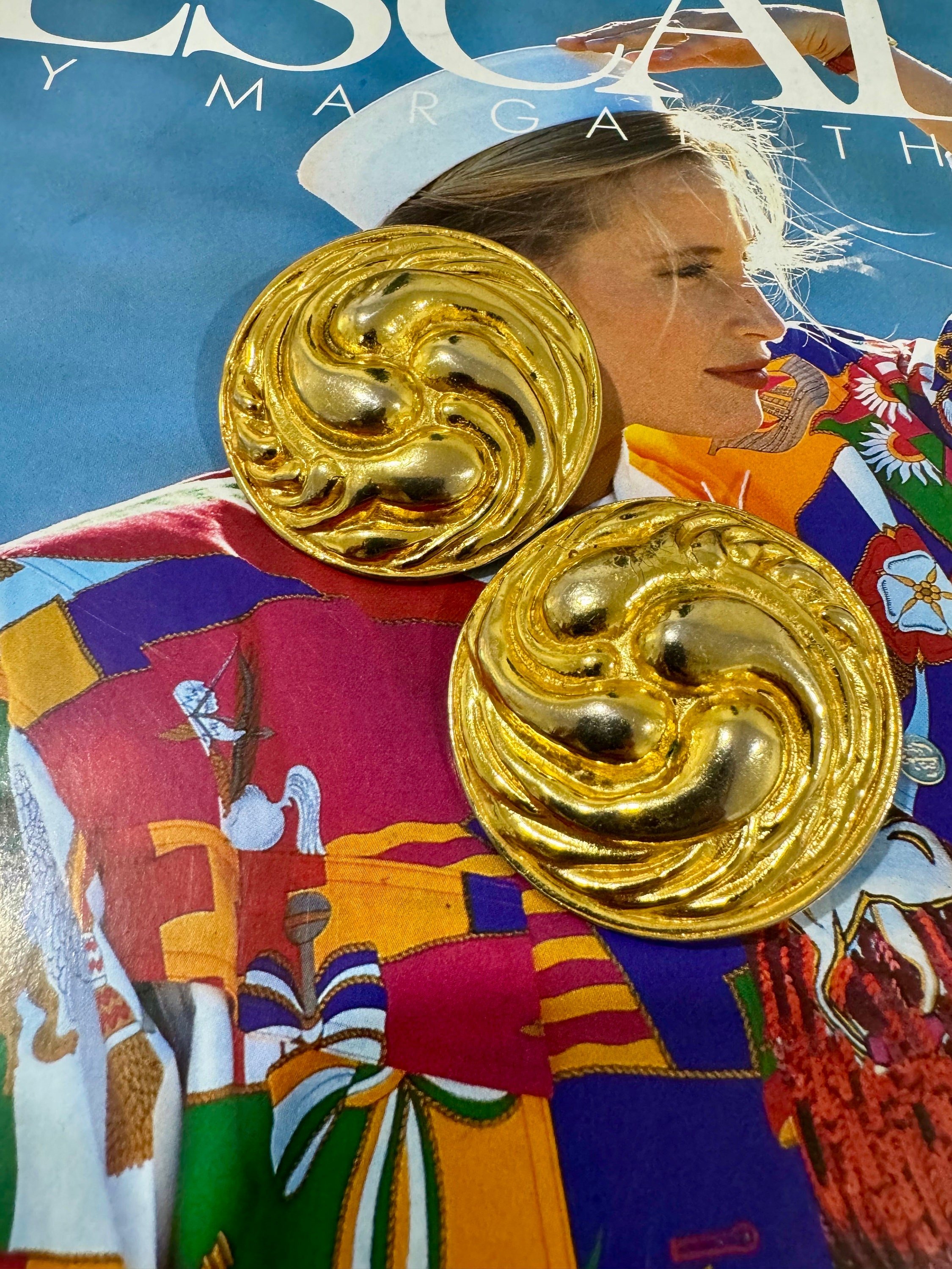 https://i.etsystatic.com/18602098/r/il/18275e/6013830896/il_fullxfull.6013830896_ep43.jpg