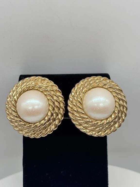 https://i.etsystatic.com/18602098/r/il/90f94c/6385259625/il_fullxfull.6385259625_j7cf.jpg