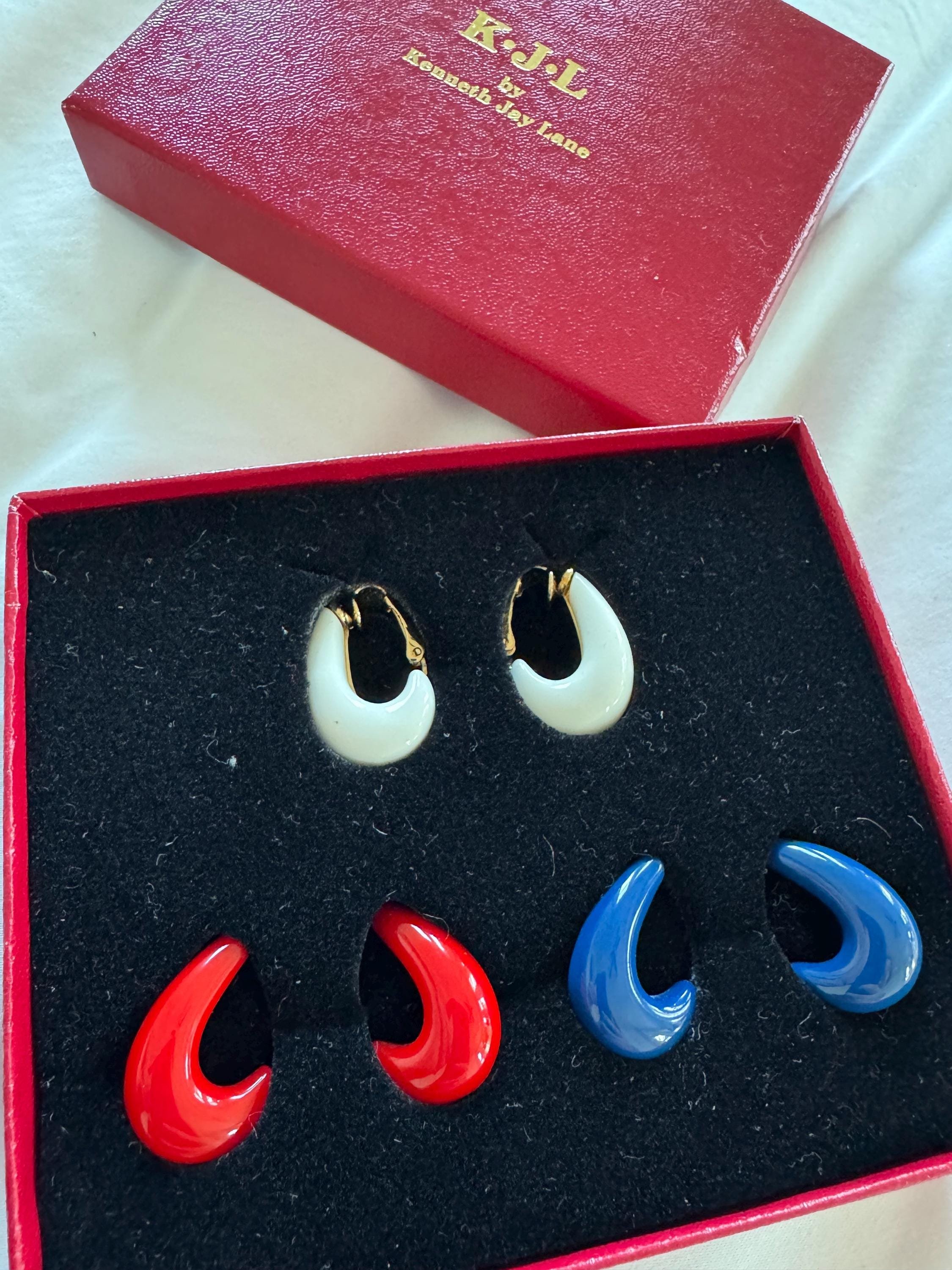 https://i.etsystatic.com/18602098/r/il/9abba7/6683745523/il_fullxfull.6683745523_5kab.jpg