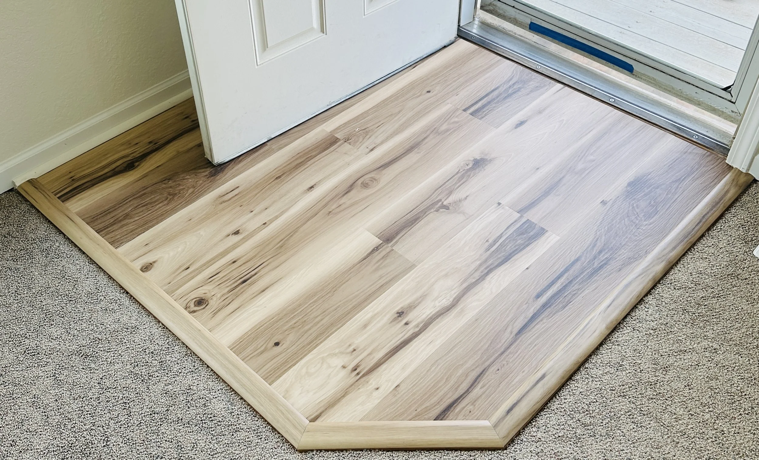 Luxury Vinyl Plank 