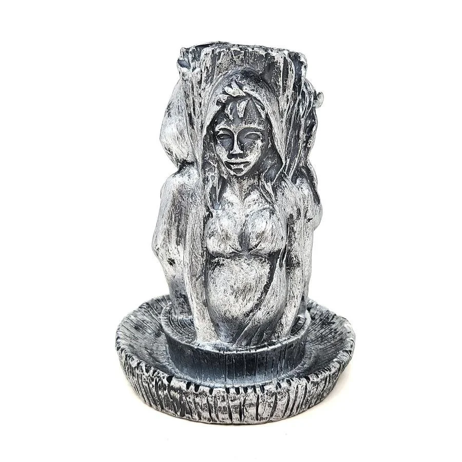 maiden mother crone 1.jpg