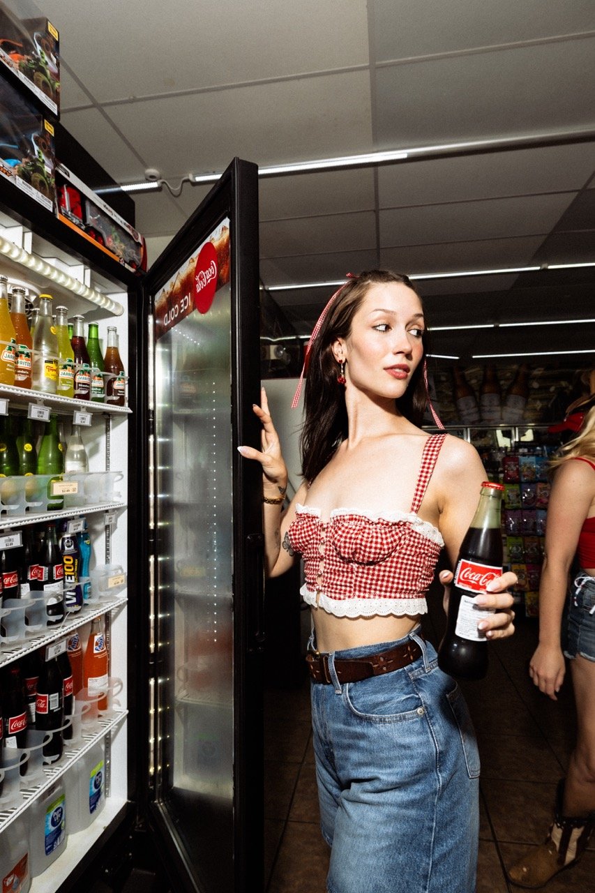 IMG_8404 4 Large.jpeg