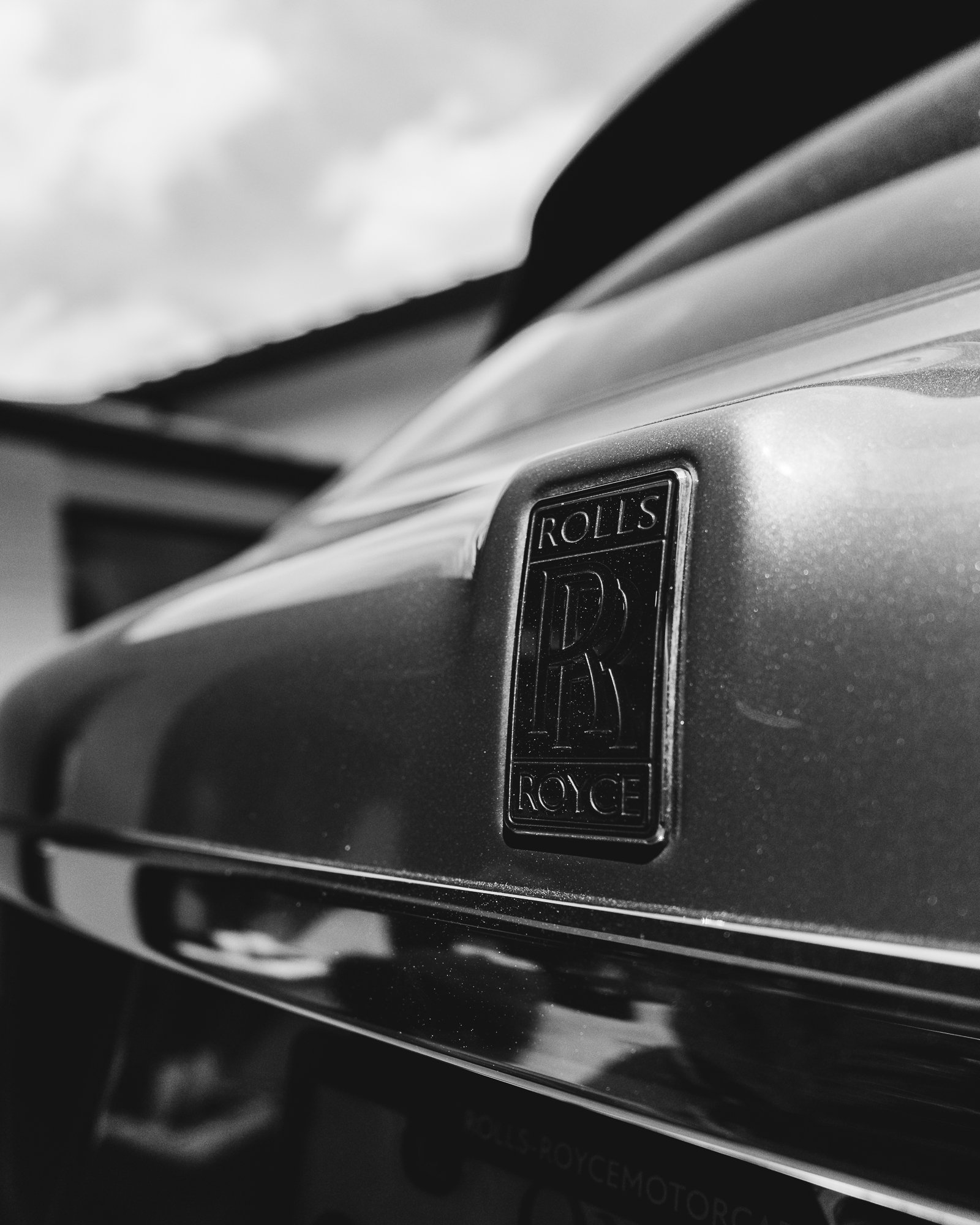 Badge BW Upd - 4x5t.jpg