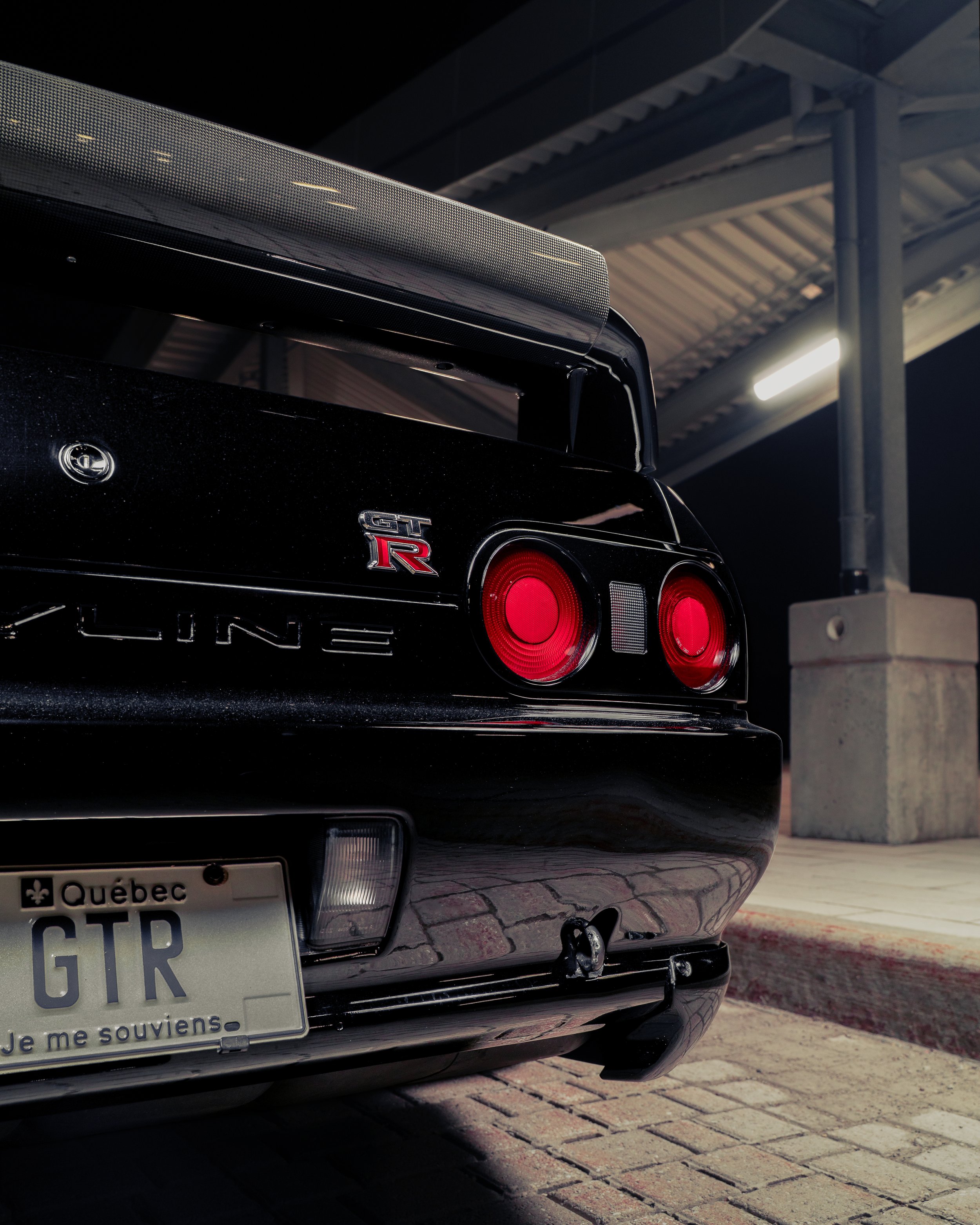 Rear Badge Corner - 4x5t-4.jpg