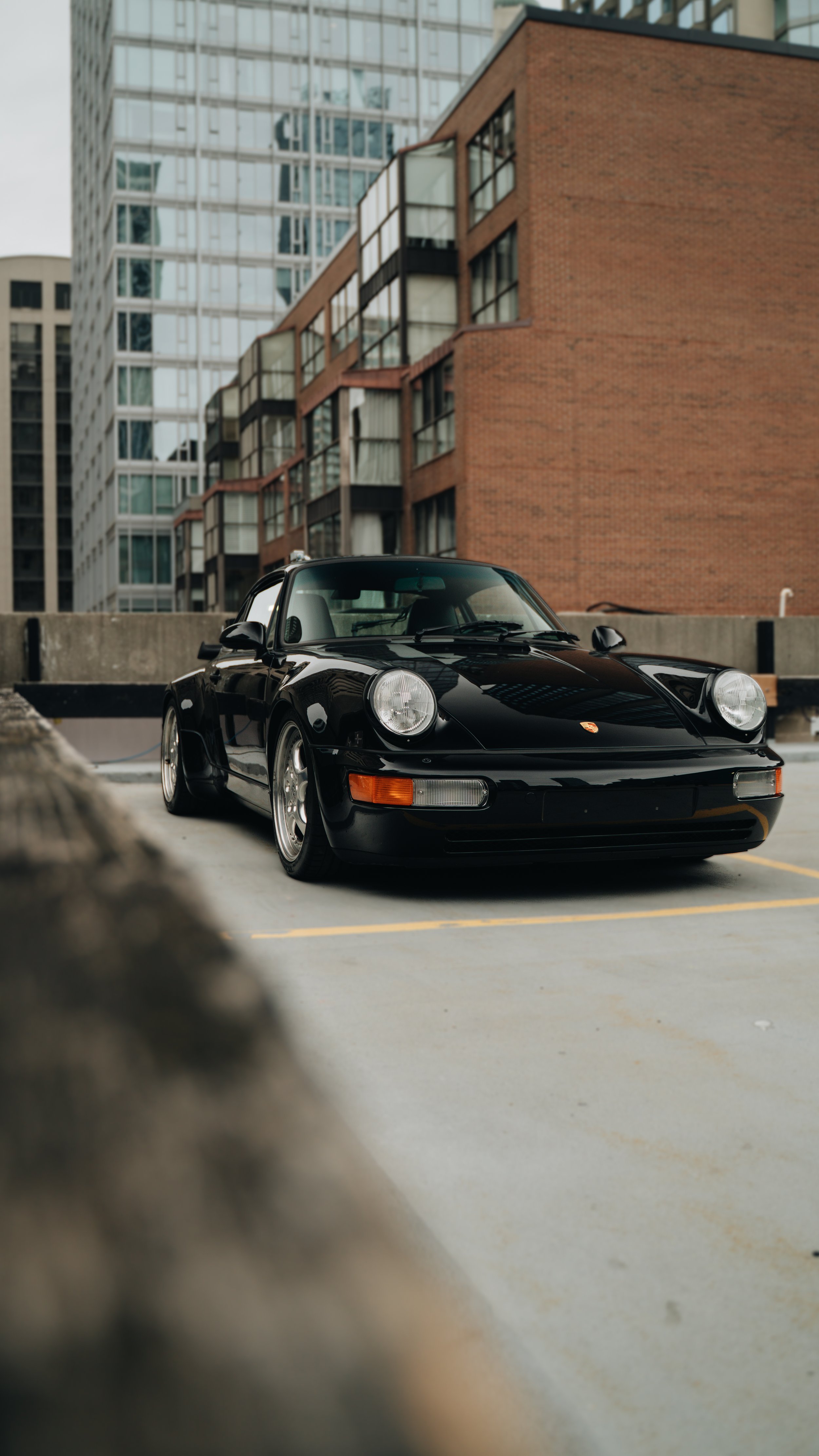 Black 911 - 9x16t-2.jpg