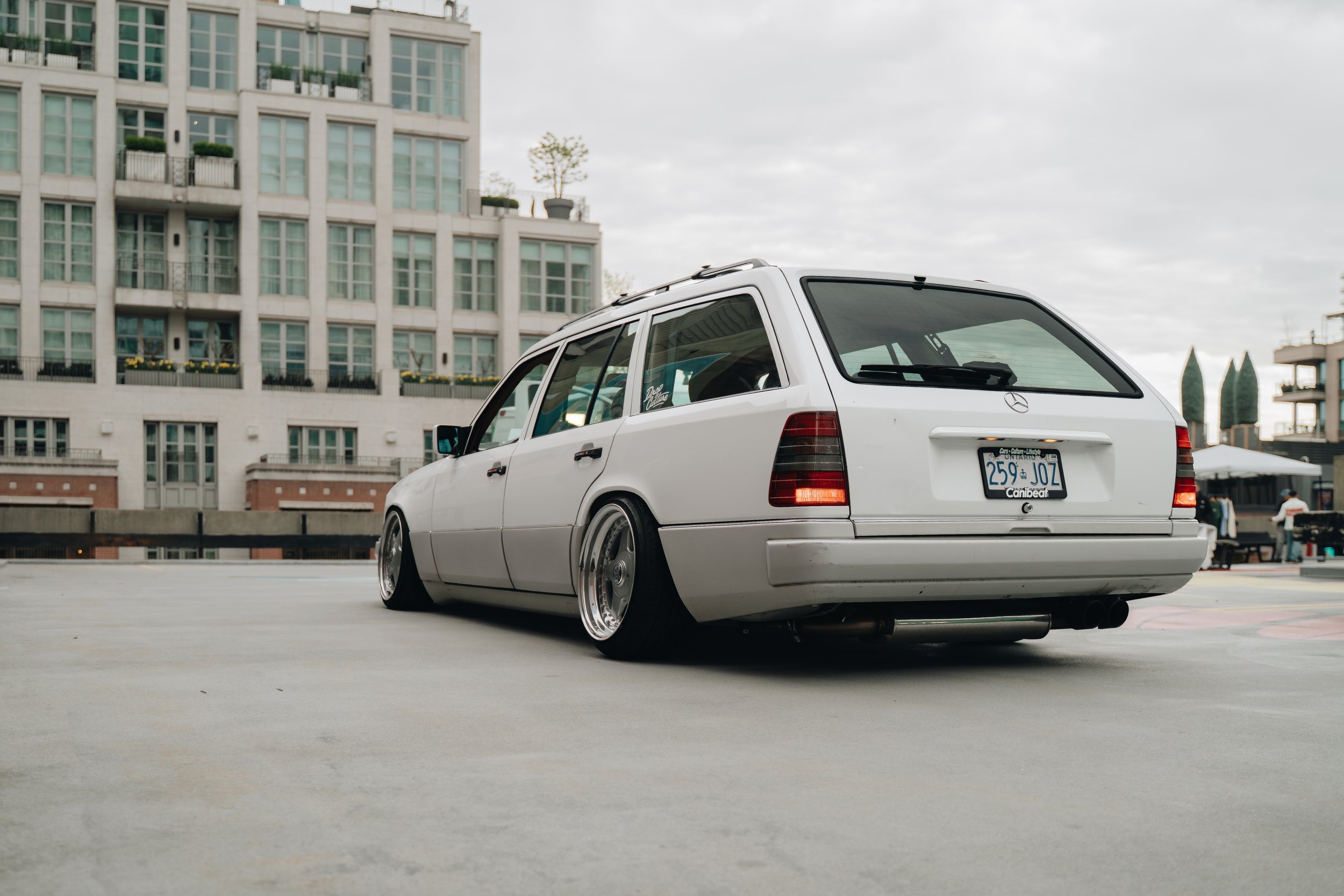 Benz Wagon - 16x10w.jpg
