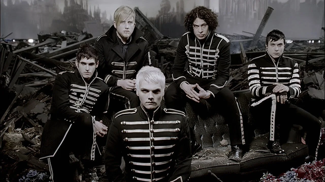 My Chemical Romance - Welcome To The Black Parade