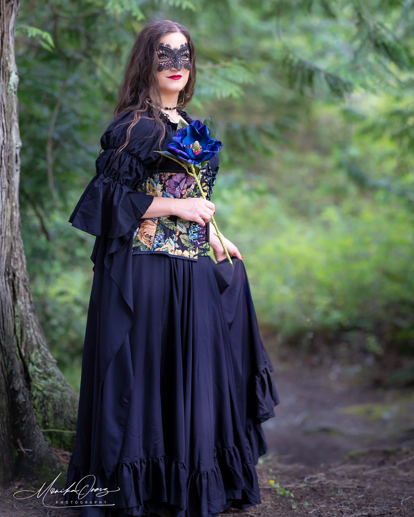 Blackdress-forest-photoshoot5.JPG