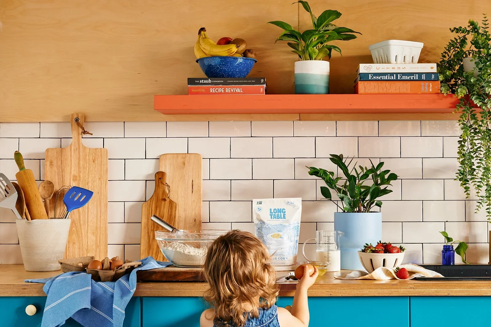 Long Table Pancakes product photoshoot in Austin, Texas. Images by Mackenzie Smith photographer. Production coordinator was Janai Cano