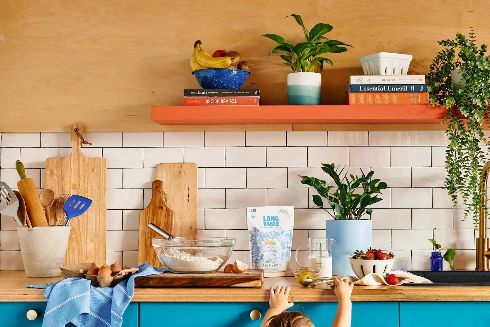 Long Table Pancakes product photoshoot in Austin, Texas. Images by Mackenzie Smith photographer. Production coordinator was Janai Cano