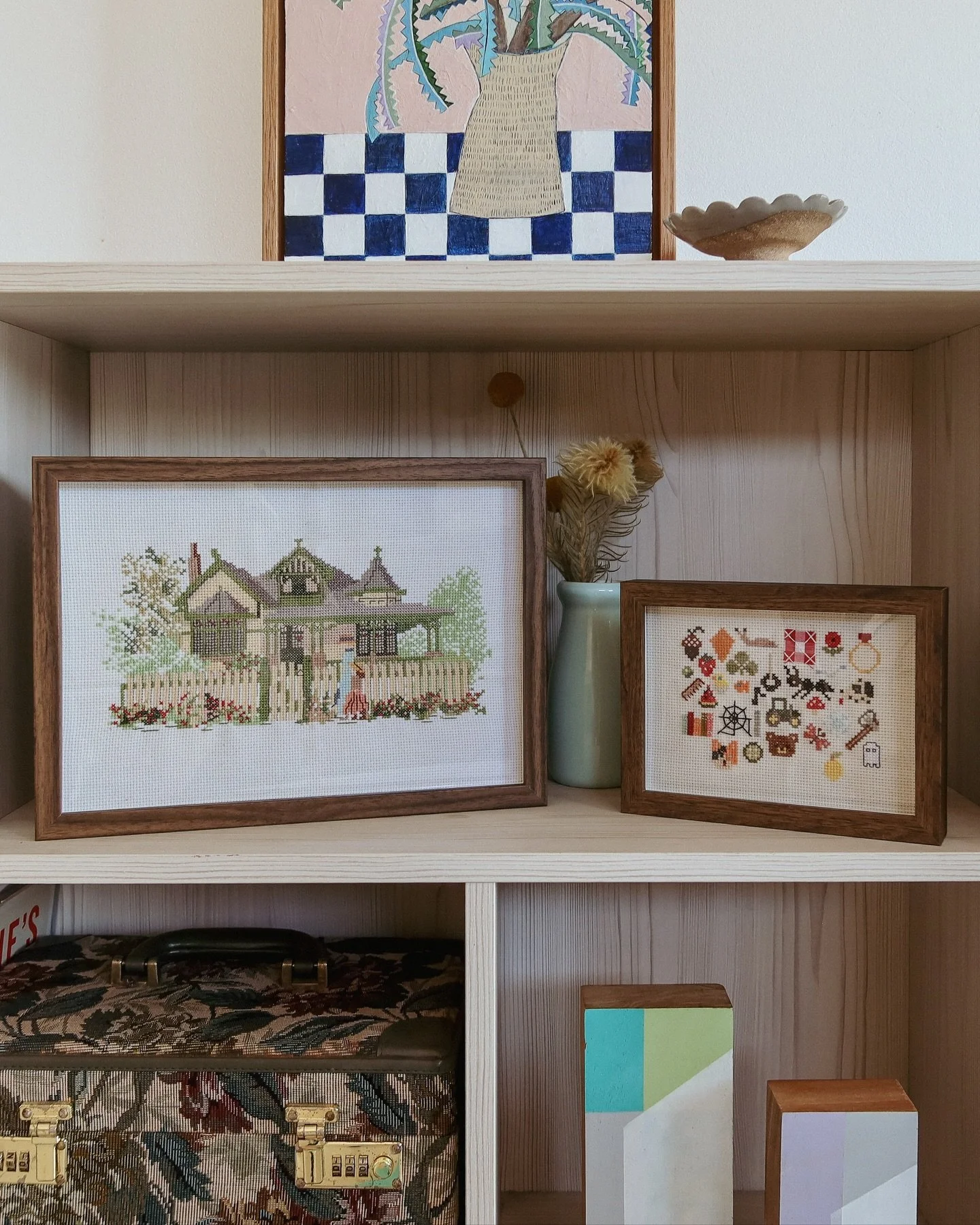 I have been wanting to frame my cross stitch pieces for a while and today was the day! 

The first is an Edwardian house pattern I found at The Sewing Basket @achievesewingbasket in Carringbah, Sydney. Someone had started the project before it was do