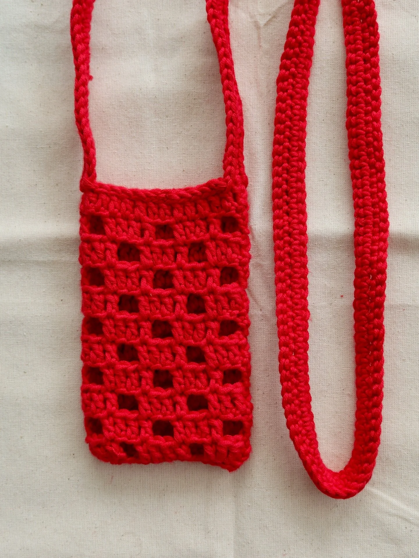 The Pip Phone Bag Crochet Pattern will be released this Friday 27th February! If you are a beginner looking for a project to test your new skills this cute and practical project might be for you. 

This project is worked in the round, size adjustable