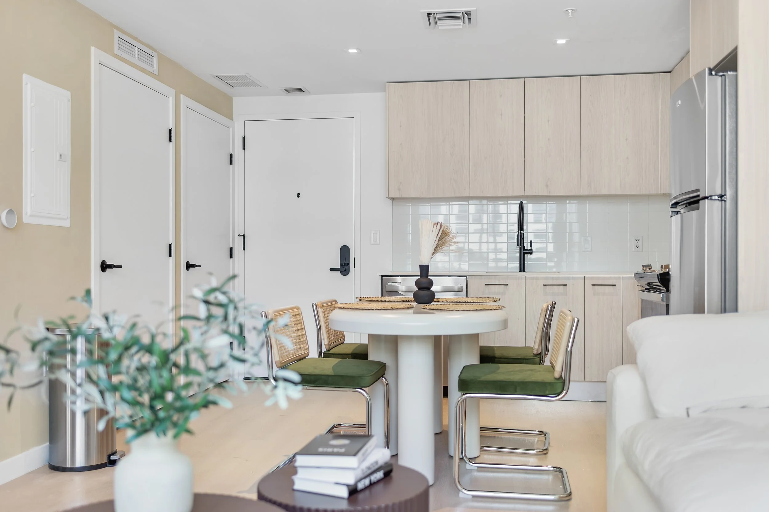 _DSC9486_2819 NW 1st Ave.jpg